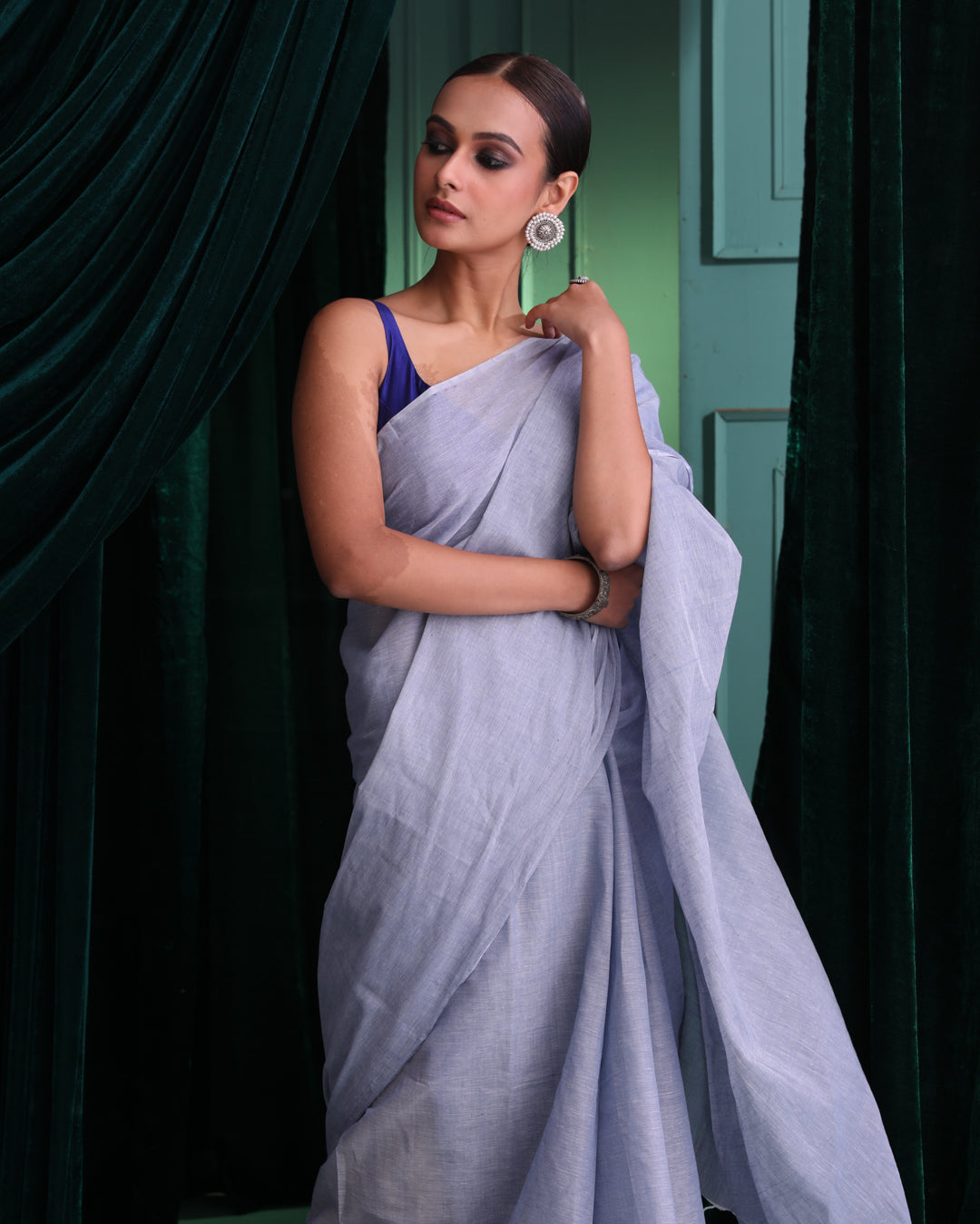 TIMELESS GRACE (HANDLOOM 100% PURE COTTON SAREE)