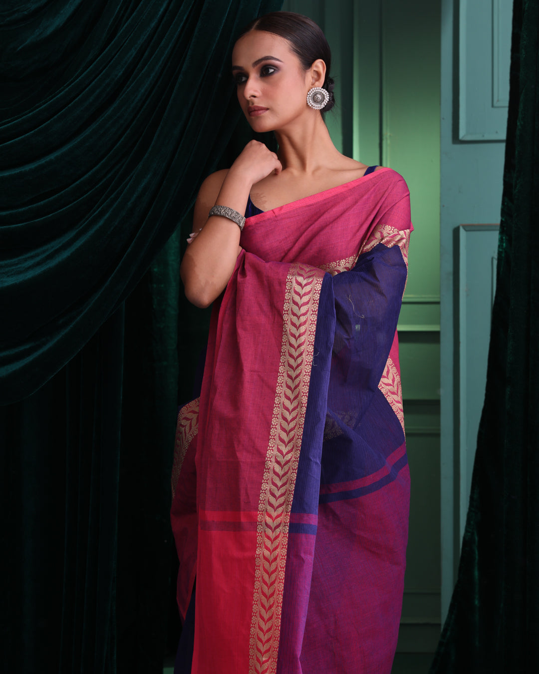 MIDNIGHT GRACE (JAMDANI  SAREE)