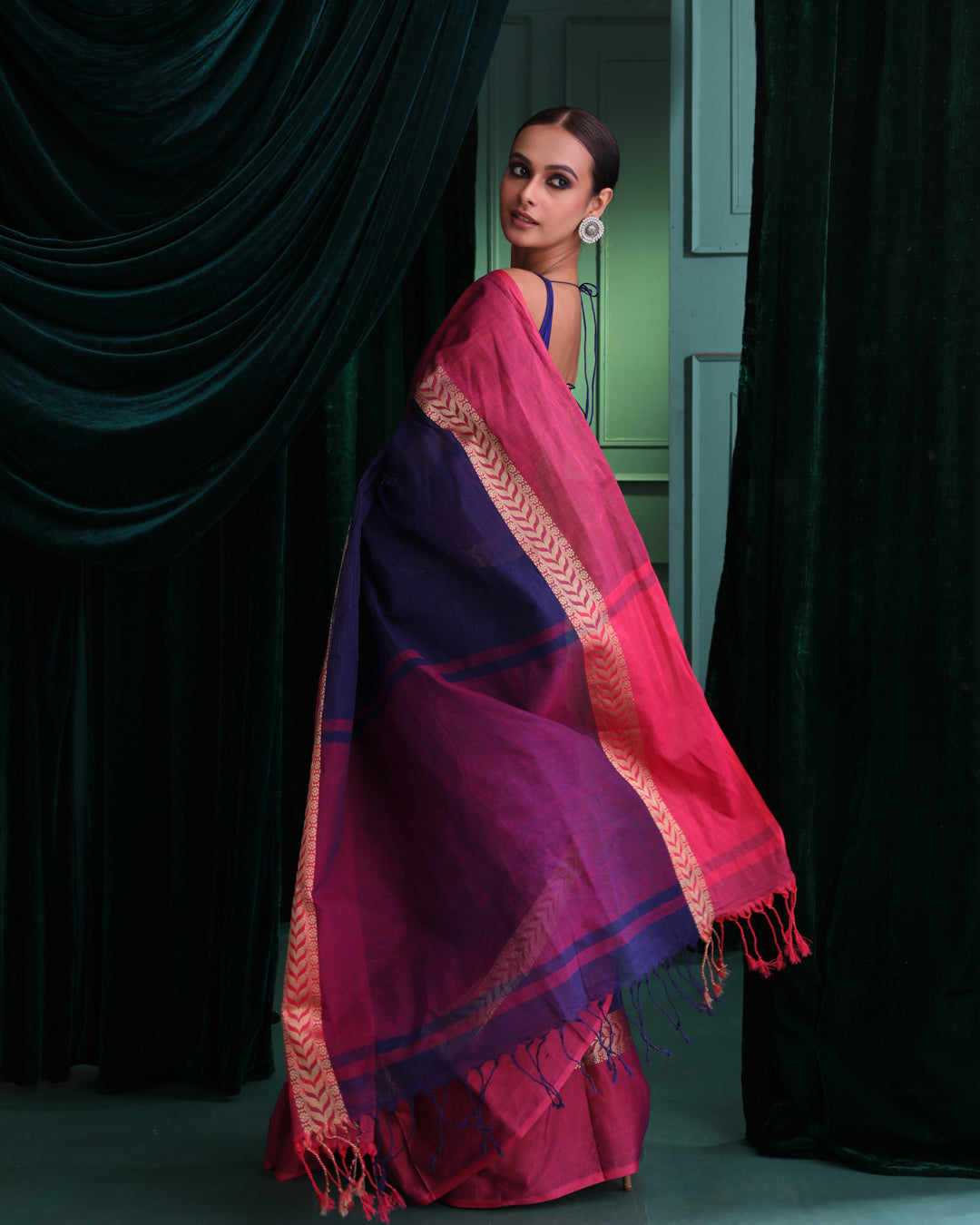 MIDNIGHT GRACE (JAMDANI  SAREE)