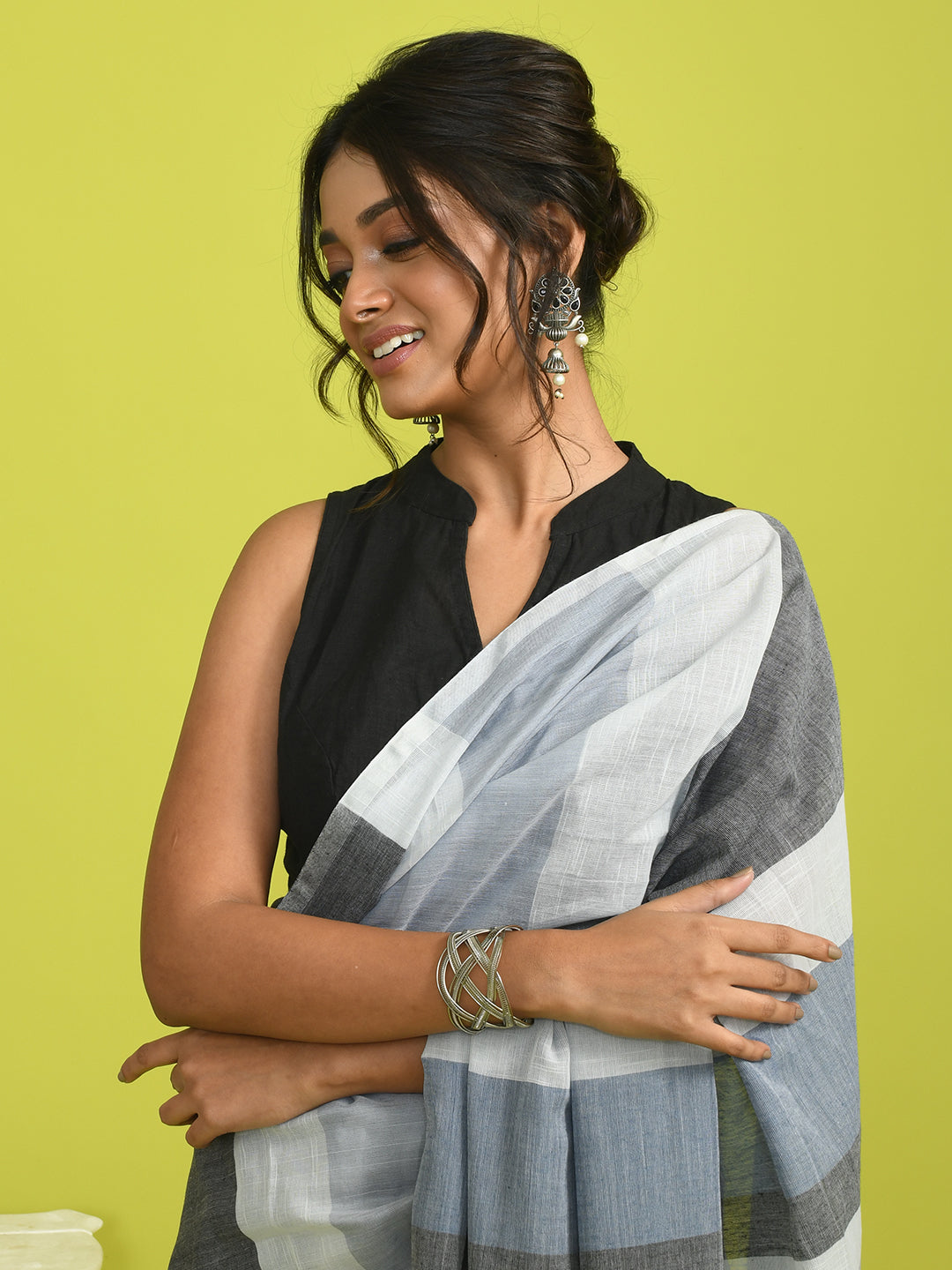 RADIANT STRIPES (BENGAL HANDLOOM 100% PURE COTTON SAREE)