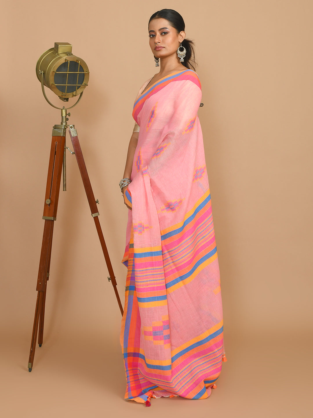 BLUSH BLOOM (HANDLOOM 100% PURE COTTON SAREE)
