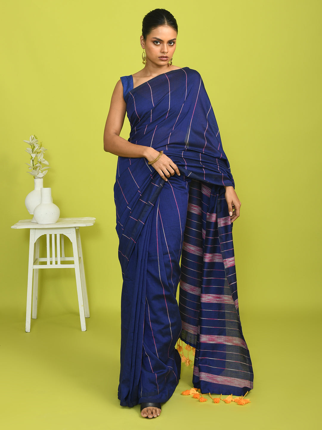 SAPPHIRE EDGE (BENGAL HANDLOOM COTTON BLEND SAREE)