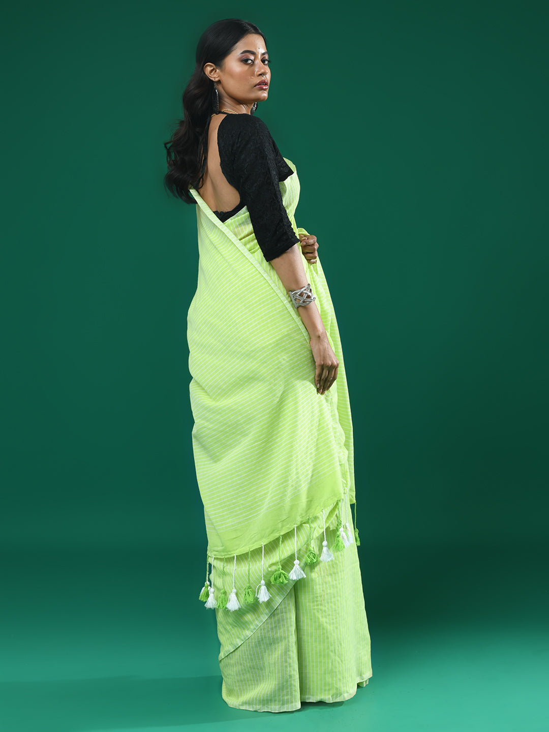 VERDANT BLISS (BENGAL HANDLOOM COTTON BLEND SAREE)