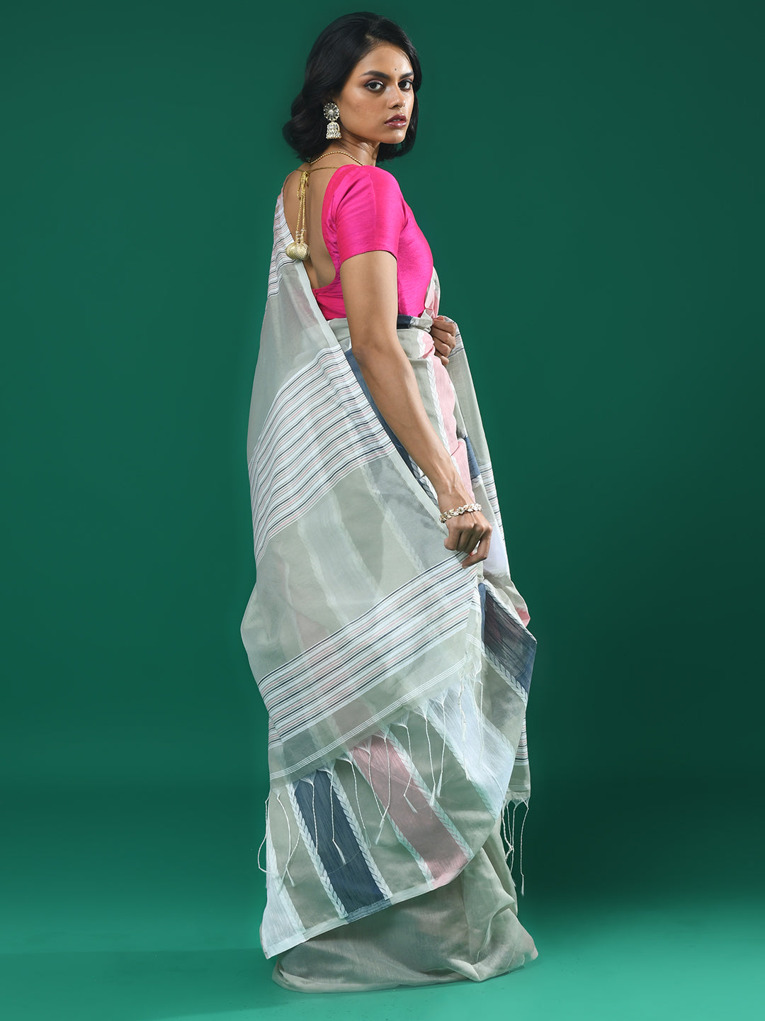 URBAN SERENITY (BENGAL HANDLOOM COTTON BLEND SAREE)