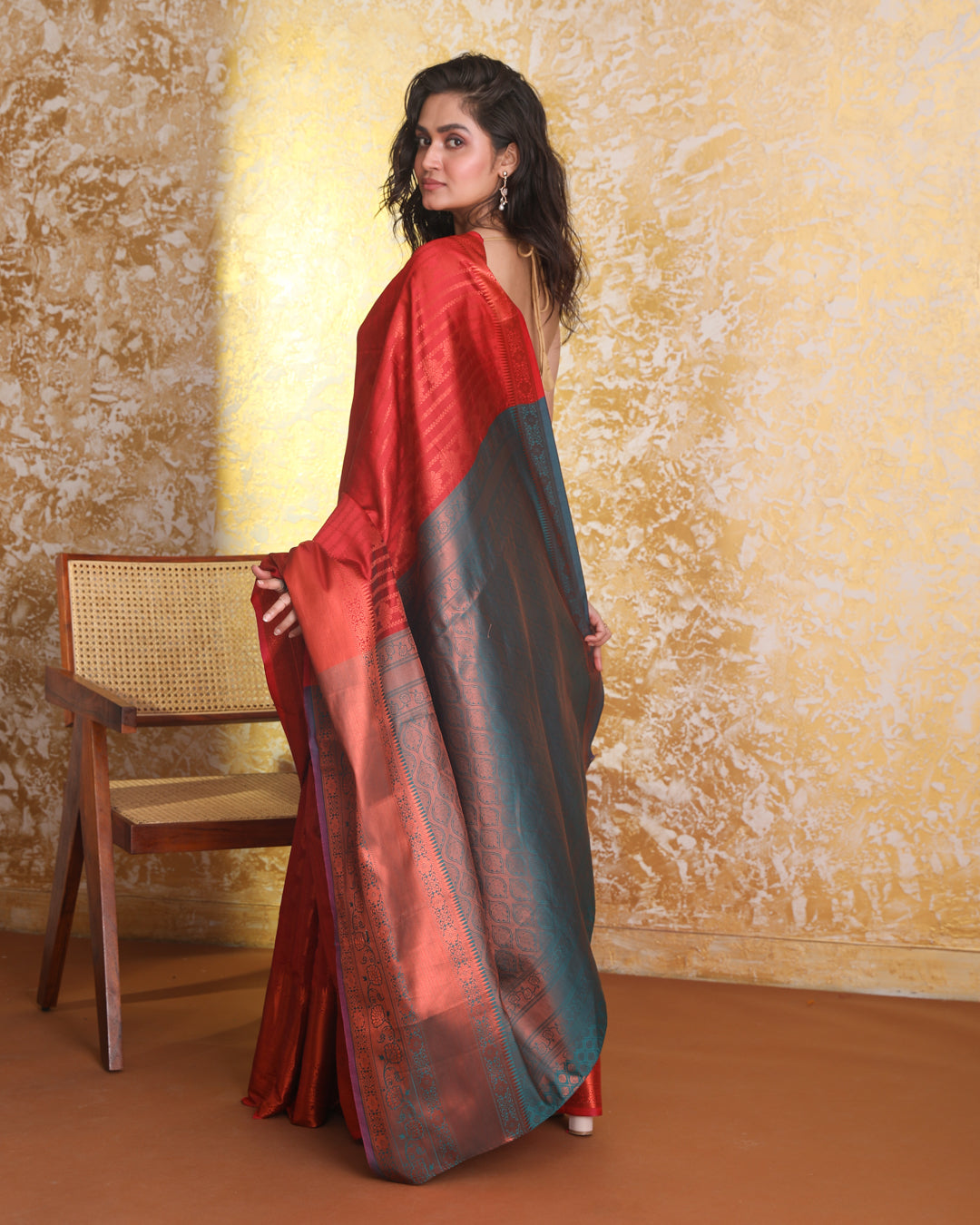 SCARLET LEGACY (KANJEEVARAM ART SILK SAREE)
