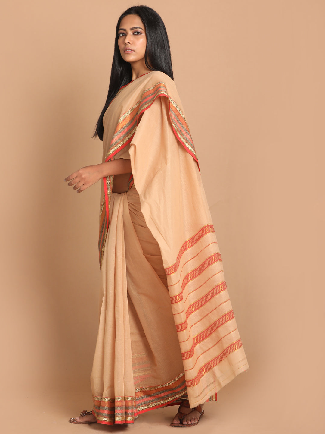 Indethnic Beige Pure Cotton Solid Saree - View 2